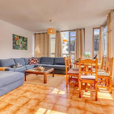 Daire Oceanview Retreat 100m To With Sunset Terrace And Ensuite Icod De Los Vinos